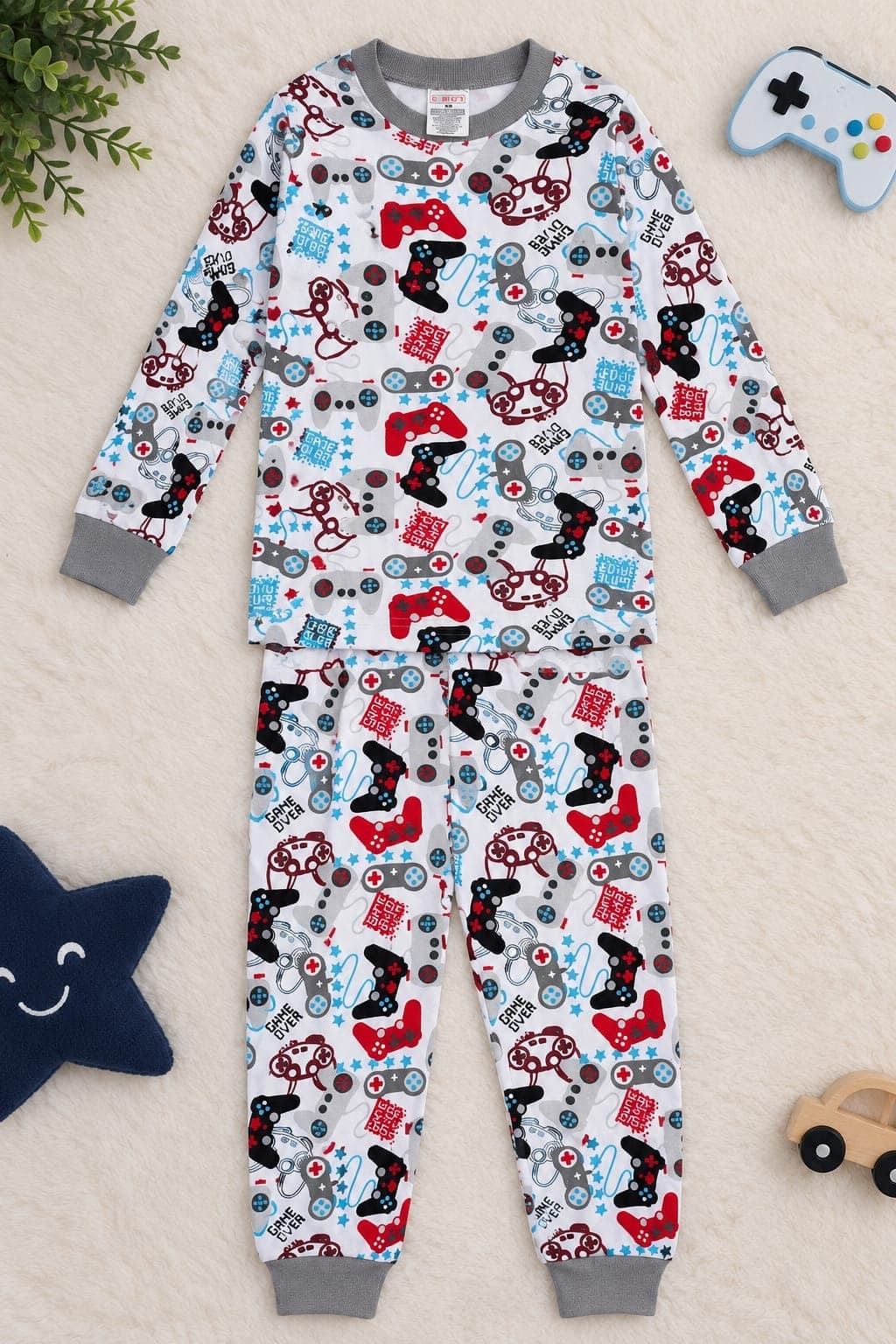 Conjunto de pijama para niño