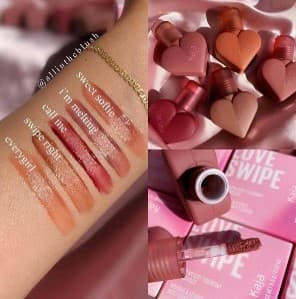 Kaja Beauty Love Swipe Lightweight Cushiony Lip Mousse (Labial ligero) Tono 05 I´m Metting Je fonds (nuevo)