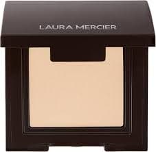 Sombra de ojos satinada Laura Mercier Sateen Eye Colour en el tono Stellar 2.6 gr